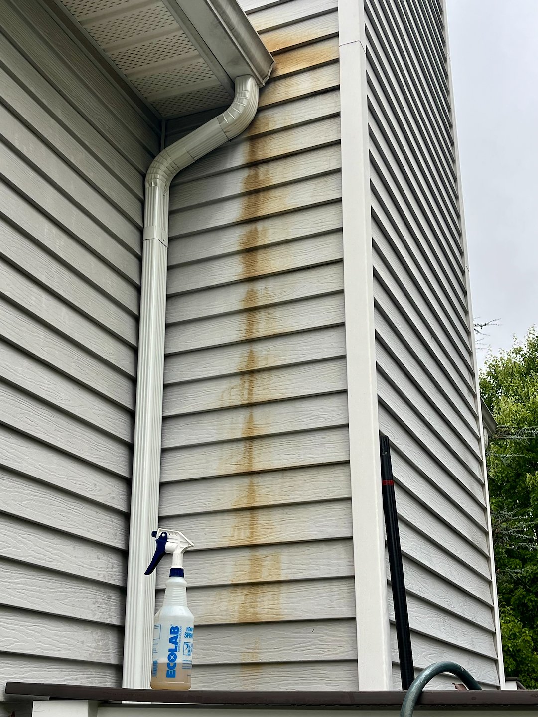 House Siding Before and After Thumbnail